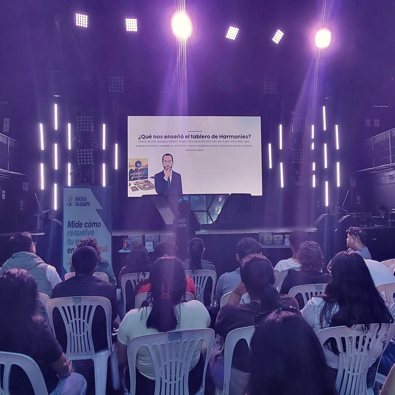 Charla de transferencia de resultados con el equipo